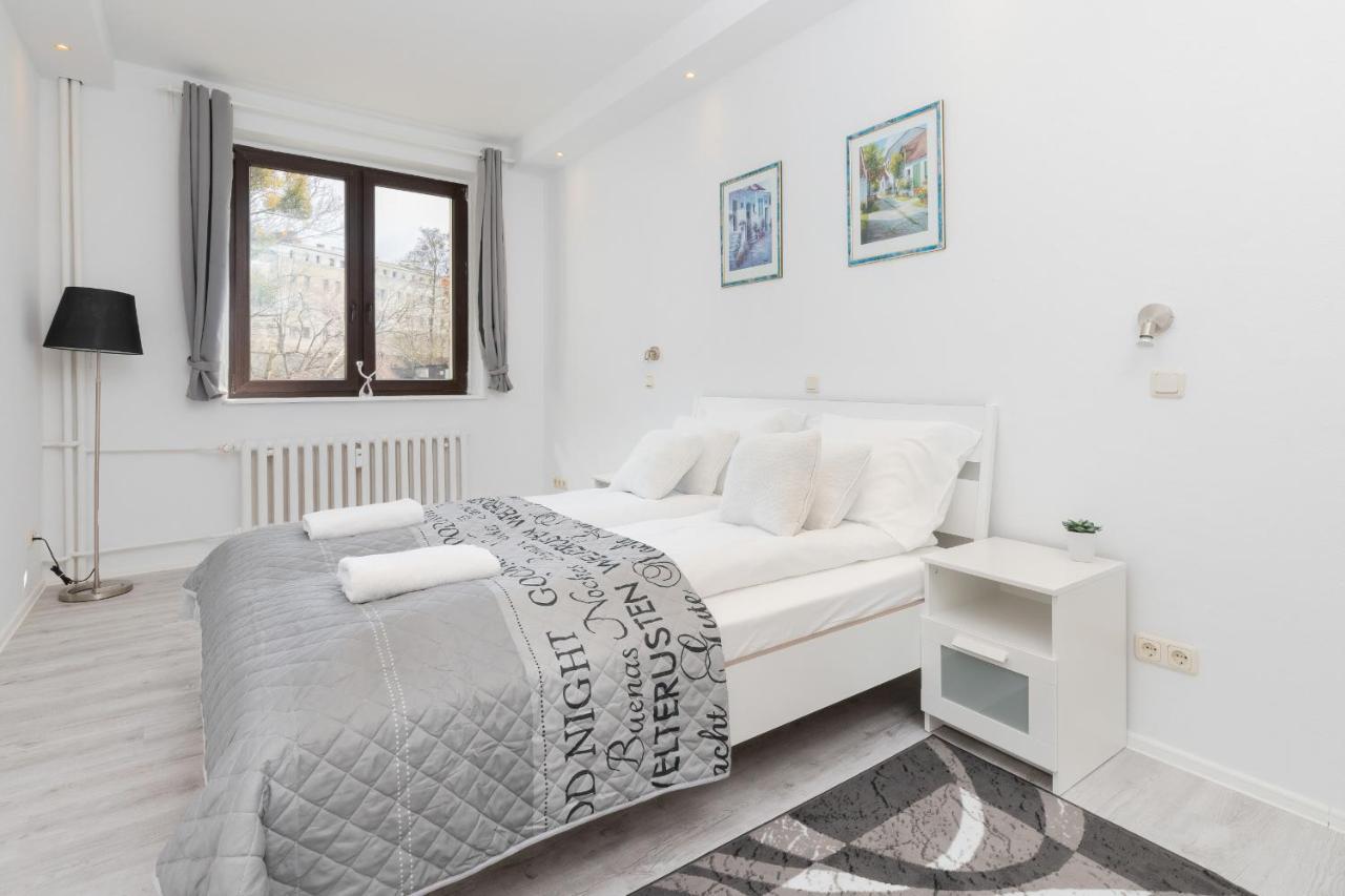 Apartments Riviera Swietojanska By Noclegi Renters Gdynia Dış mekan fotoğraf